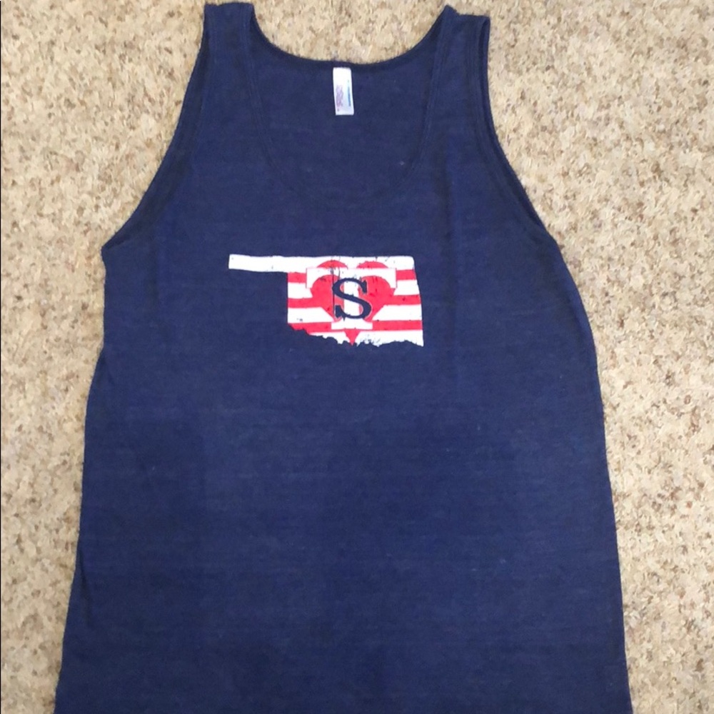 Twist & Shout navy tank top small